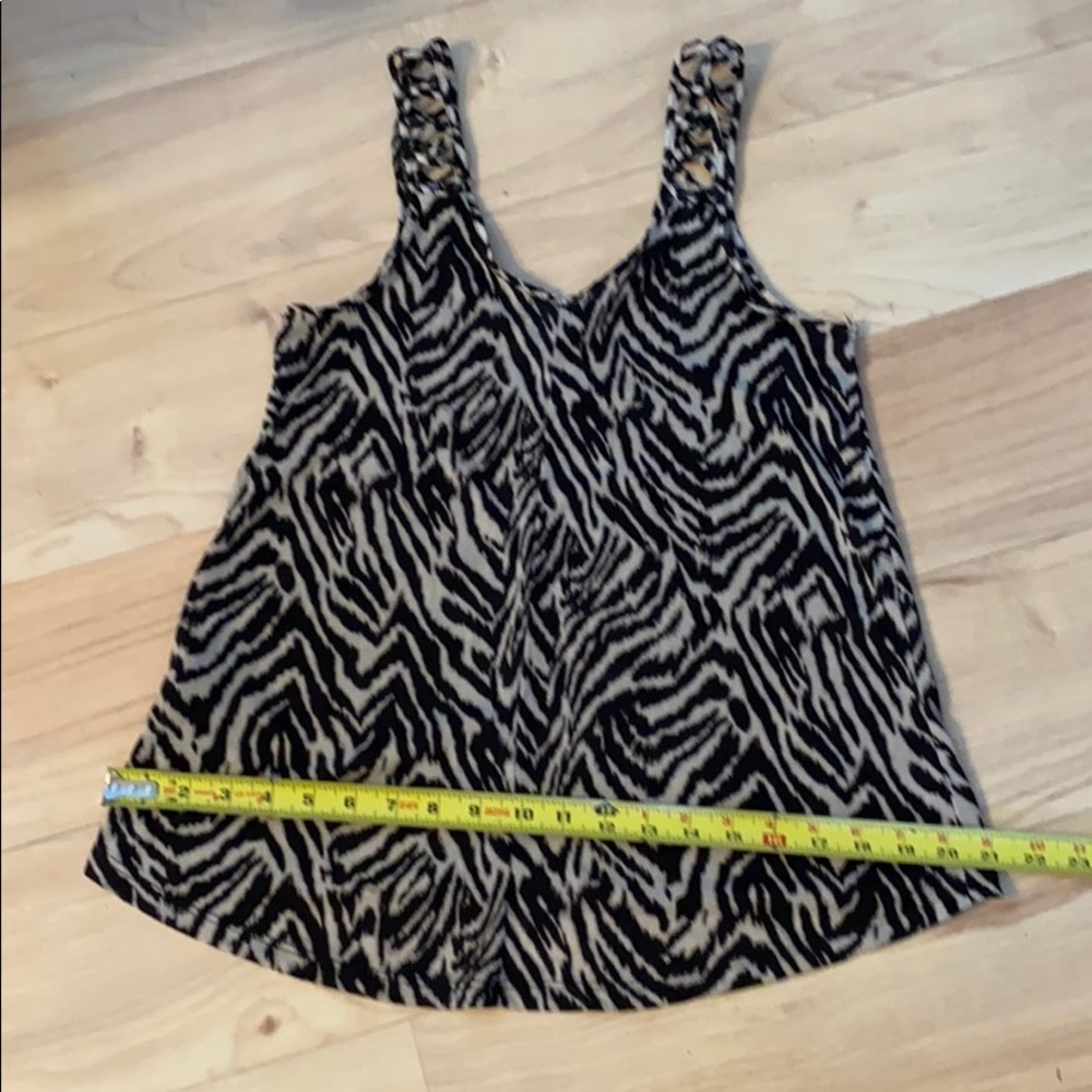H&M Top - Picture 6 of 10